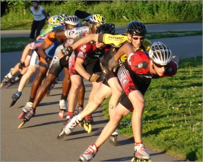 A practice session of the Toronto Inline Skating Club 