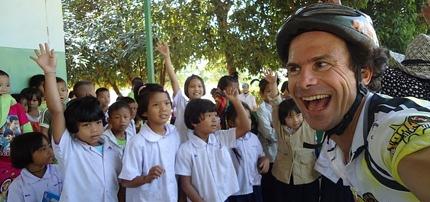 Eddy Matzger visiting Thai school