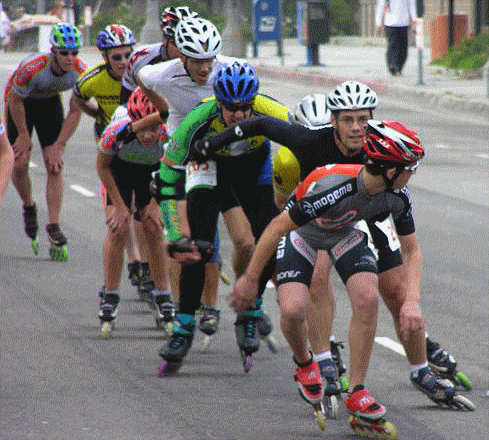 Photo of the chase pack in the 2006 Super Bowl Sunday 10K in Redondo Beach, Calif.