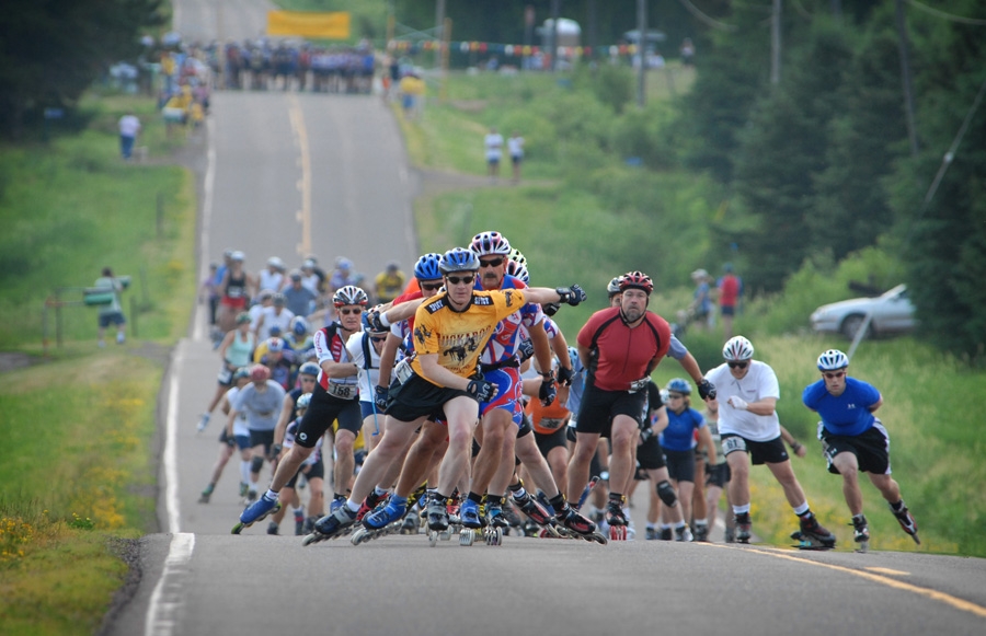 Fitness-Rec Skaters Start Marathon