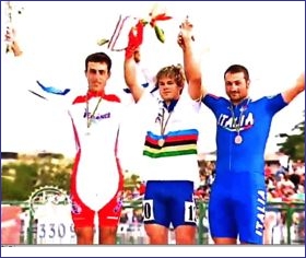 joeypodium300m